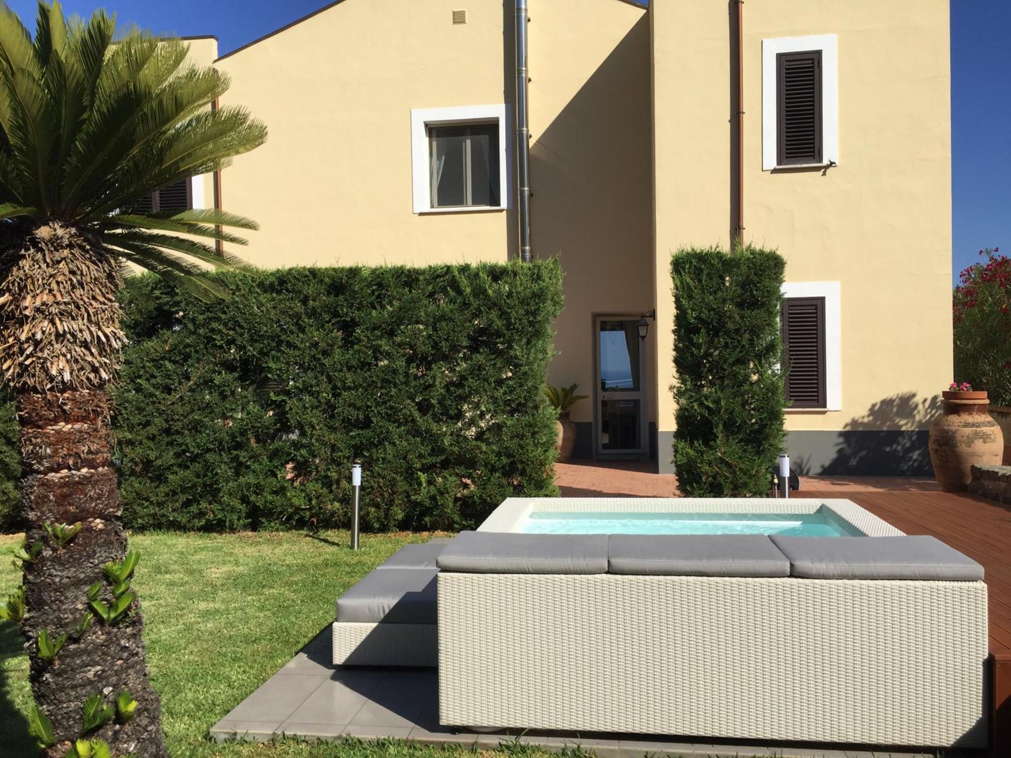 Bouganville B&B Cefalù Eksteriør billede