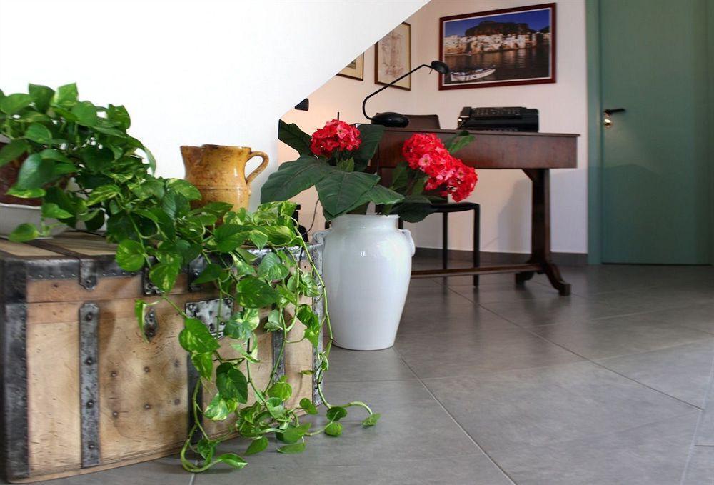 Bouganville B&B Cefalù Eksteriør billede