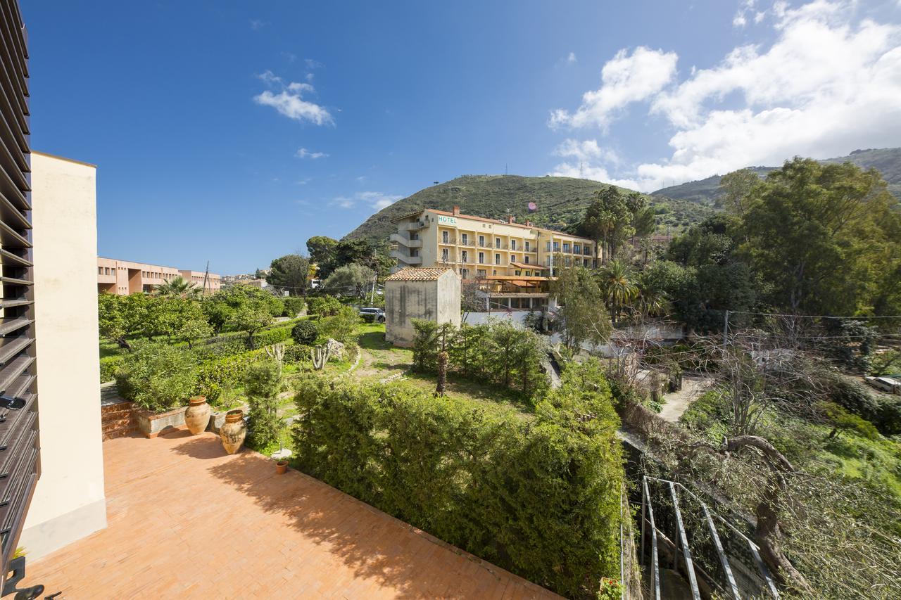 Bouganville B&B Cefalù Eksteriør billede